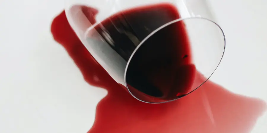 Alcohol-Detox-Emptying-Wine Glass