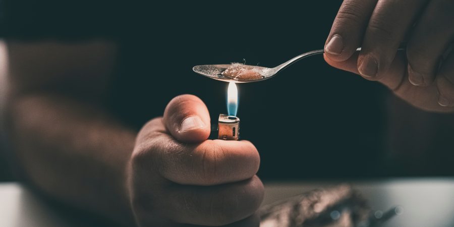 900px x 450px - Heroin addiction | Heroin abuse signs and symptoms | UKAT